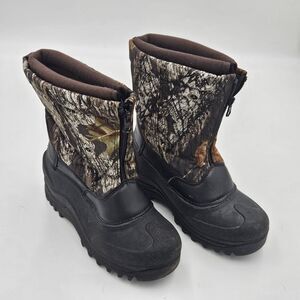 Falls Creek Kid Size 4 Thinsulate Pittsburgher Camouflage Snow Boots Rugged Hike